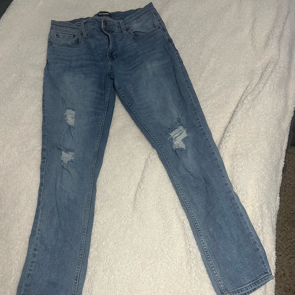 RSQ Light Blue Distressed taper fit Jeans men’s size 29x30